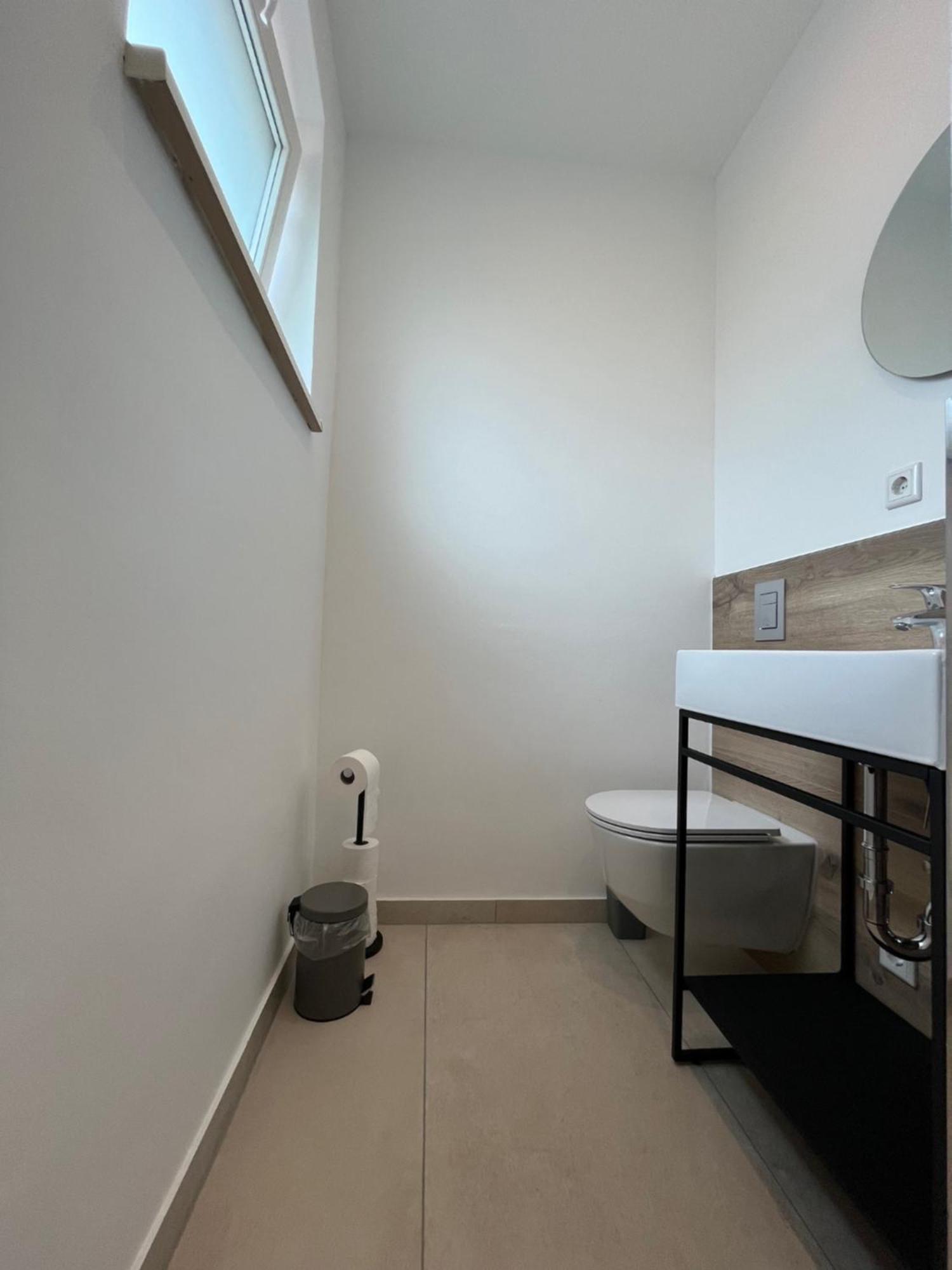 Remise 23A - 2Schlafzimmer Unterkunft Fuer 4-Koepfige Familie Schönefeld Екстериор снимка