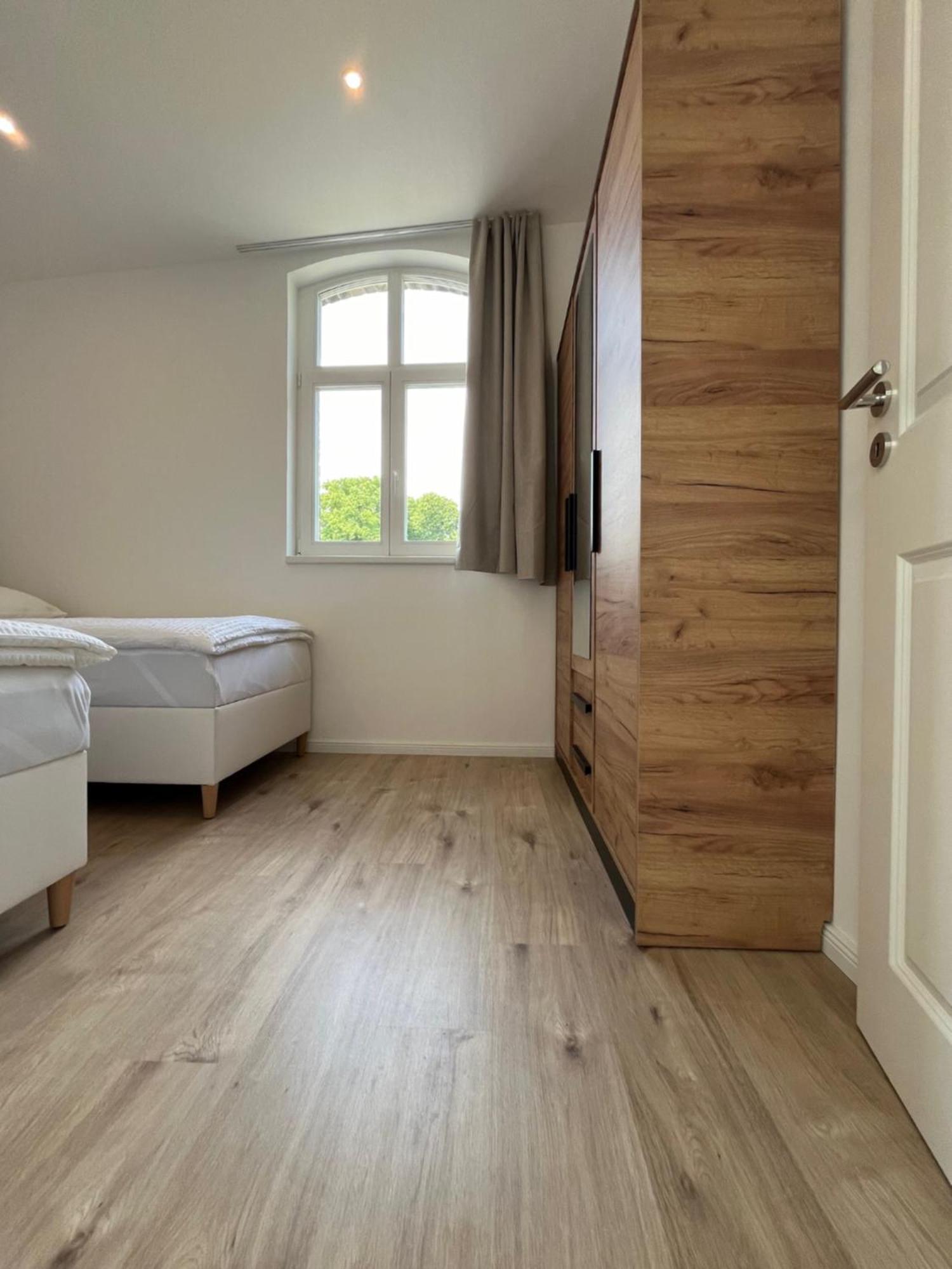 Remise 23A - 2Schlafzimmer Unterkunft Fuer 4-Koepfige Familie Schönefeld Екстериор снимка